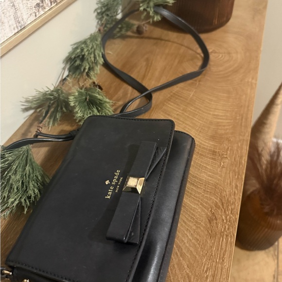 Kate Spade Holly Street Rubie Crossbody – Black Leather Bow Detail Preloved - Picture 3 of 5